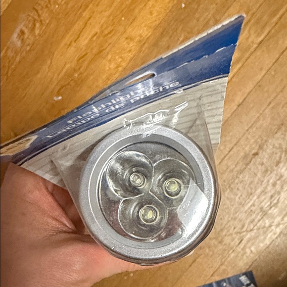 Silver LED Flashlight - Picture 3 of 11